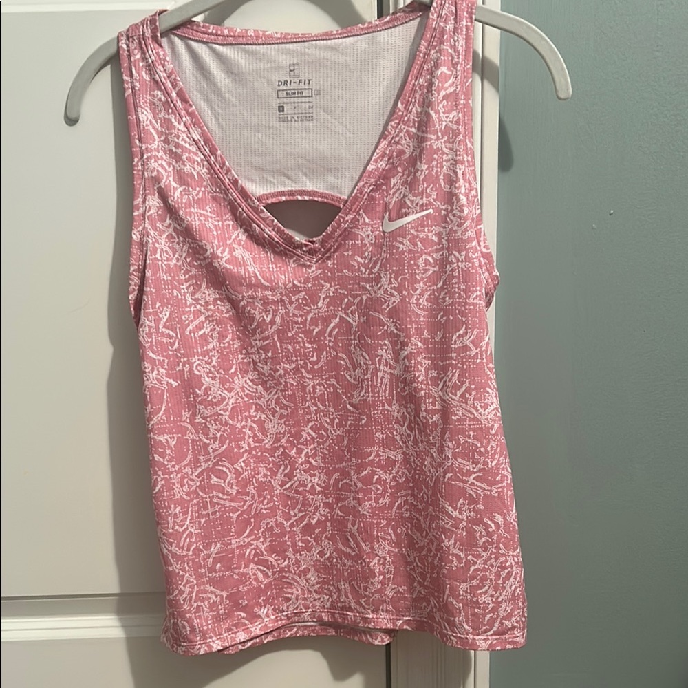 Nike Womens NikeCourt Victory Tank Slim Fit Pink Cut Out Tank Top